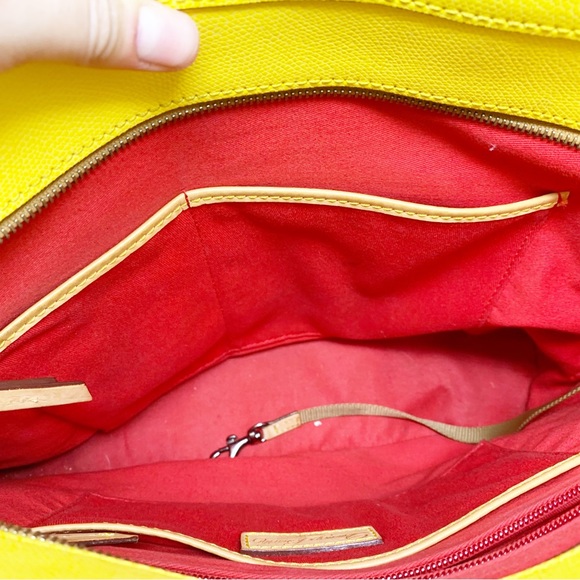 Dooney & Bourke | Cynthia Pebbled Yellow Leather Tote - Picture 13 of 13